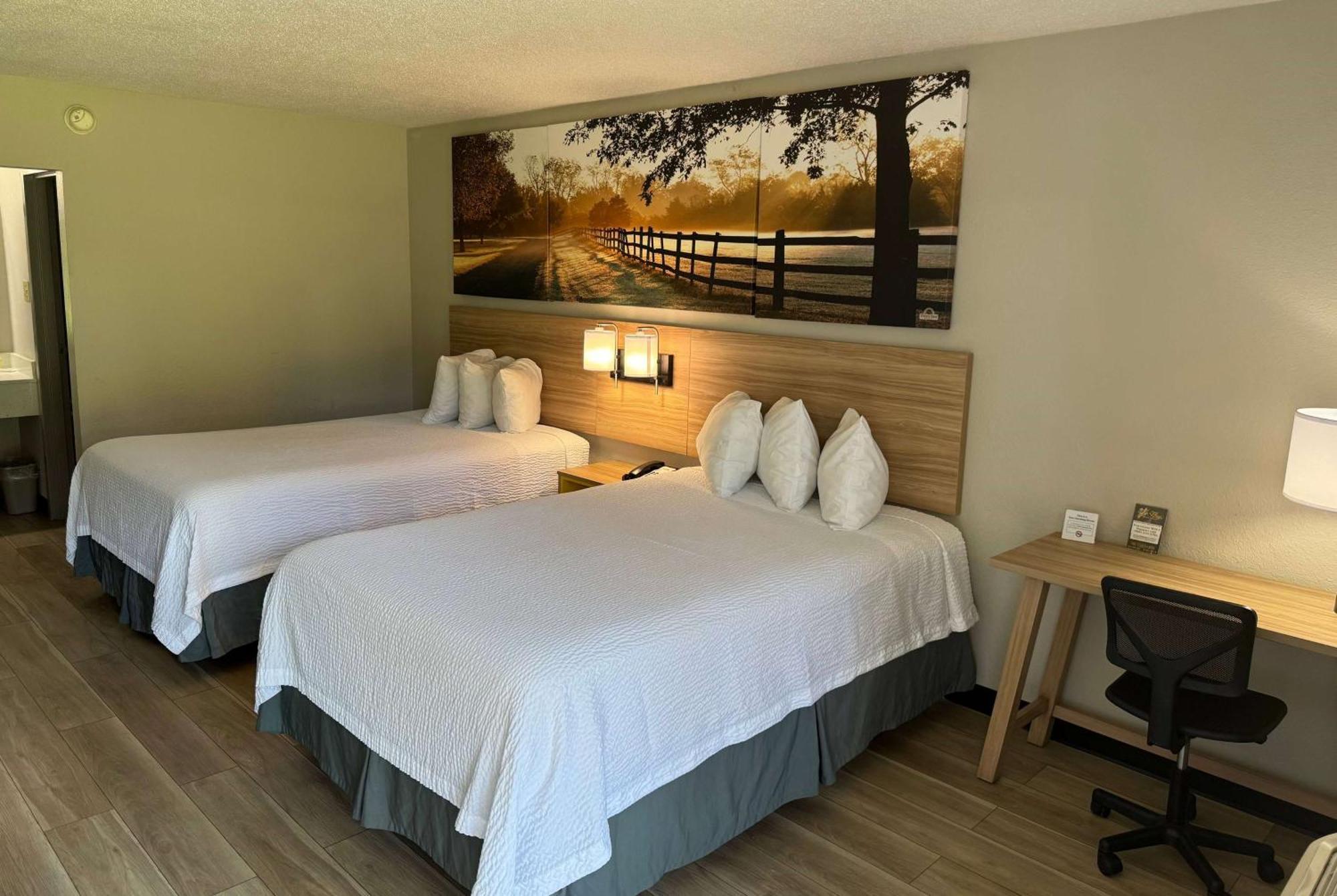 Days Inn By Wyndham Crystal River Exterior photo